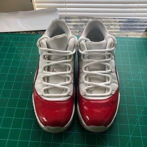 Jordan Retro 11 Low